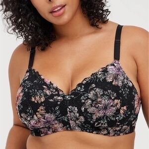Torrid Wire Free Lightly Lined Printed Lace 360 Back Smoothing Bra sz 46E 46DD
